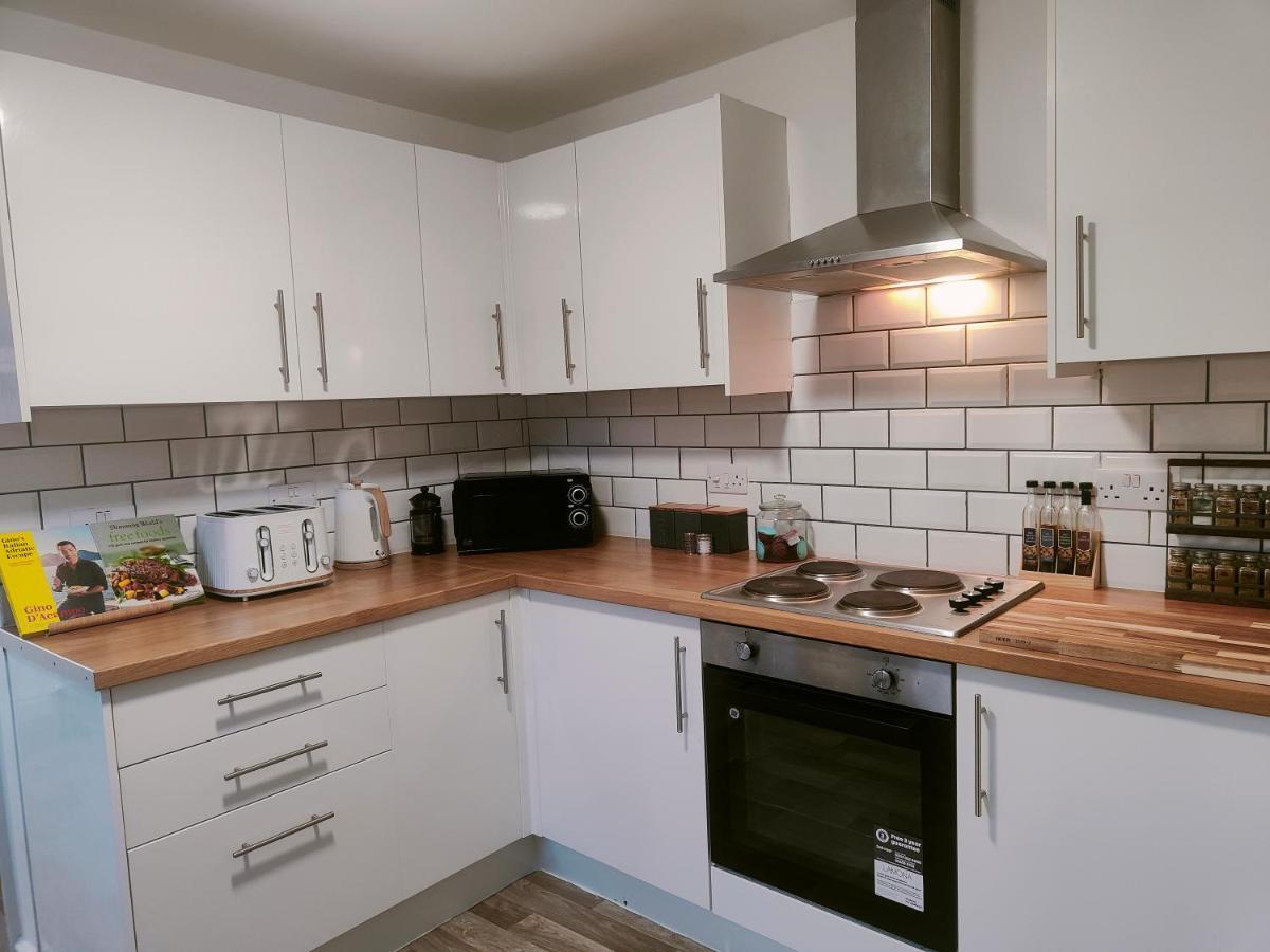 Cosy Home In Historical Beverley Town With Parking Exterior photo